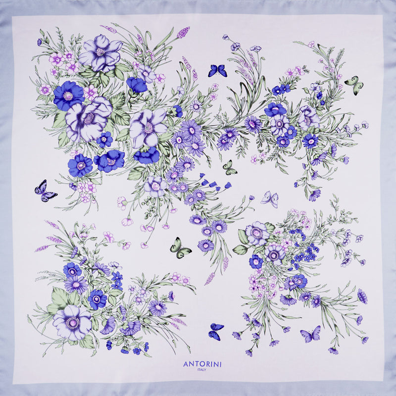 Krásný hedvábný šátek ANTORINI s květy a motýly, stříbrno-fialový (4026188431404)
